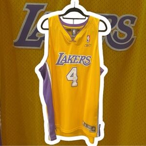 Reebok 2x lakers Walton jersey.